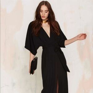 Glamorous black slit belted maxi dress
